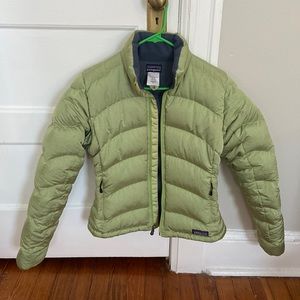 Patagonia Vintage Green Puffer Jacket